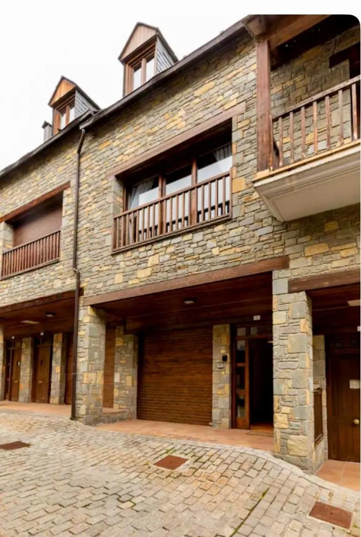 Villa Casa Val De Unhola Bagergue 0*,  España